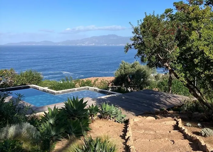 Vila Large Family Villa, Exceptional Sea View