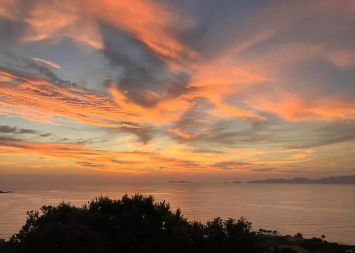 Vila Large Family Villa, Exceptional Sea View