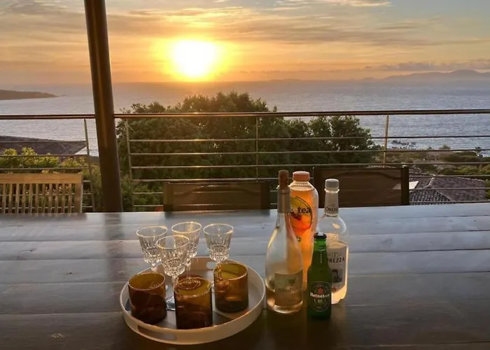 Vila Large Family Villa, Exceptional Sea View
