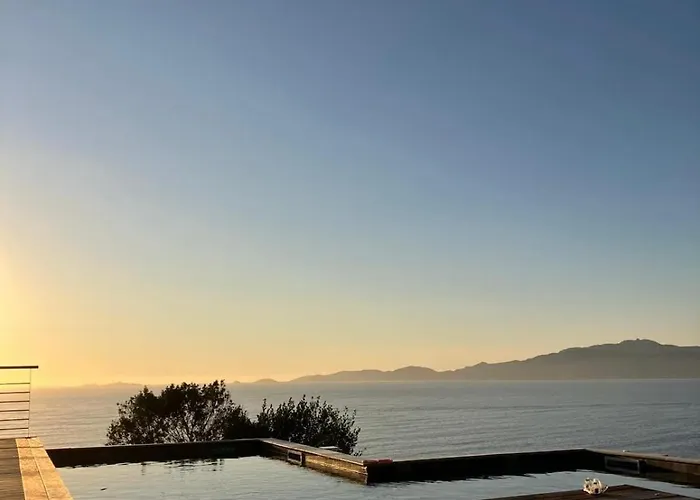 Villa Large Family Villa, Exceptional Sea View