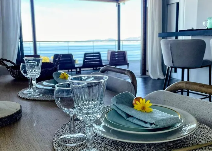 Large Family Villa, Exceptional Sea View * Coti-Chiavari (Corsica)